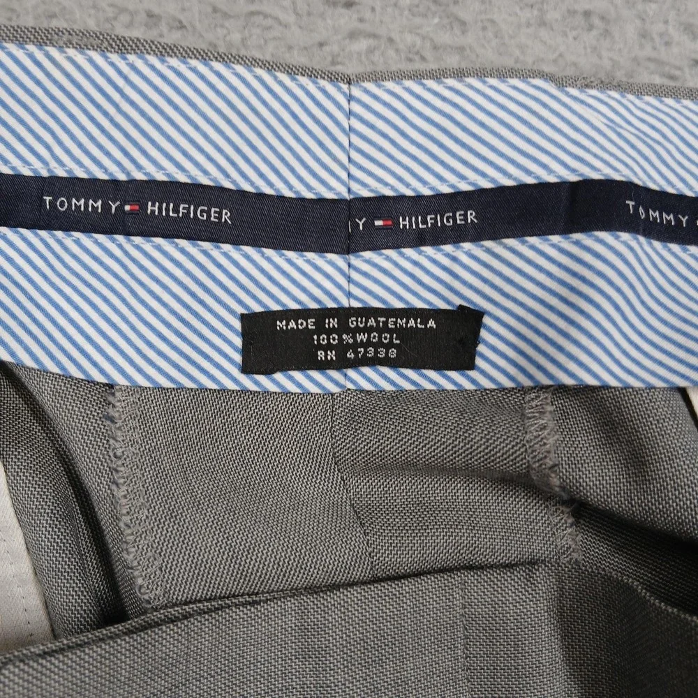 Tommy Hilfiger Pants Mens L38 Gray 100% Wool Dress Formal‎ Tailored Classic
